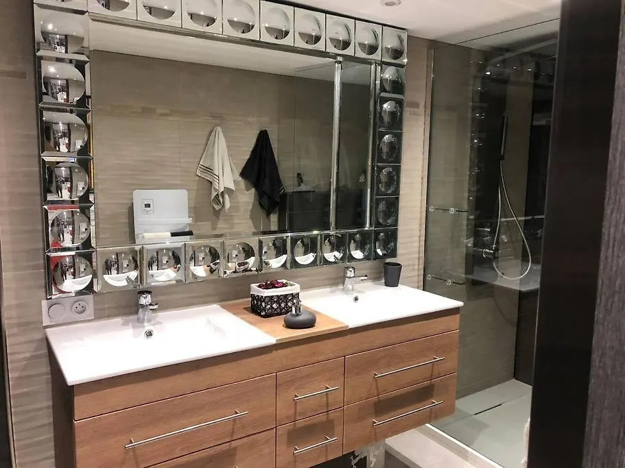Superbe Appartement De 50 M2 Avec Jacuzzi Fontaine  Frankrig