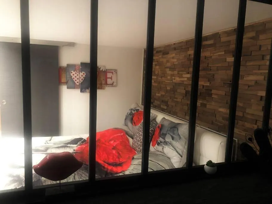 Superbe Appartement De 50 M2 Avec Jacuzzi Fontaine  Frankrig